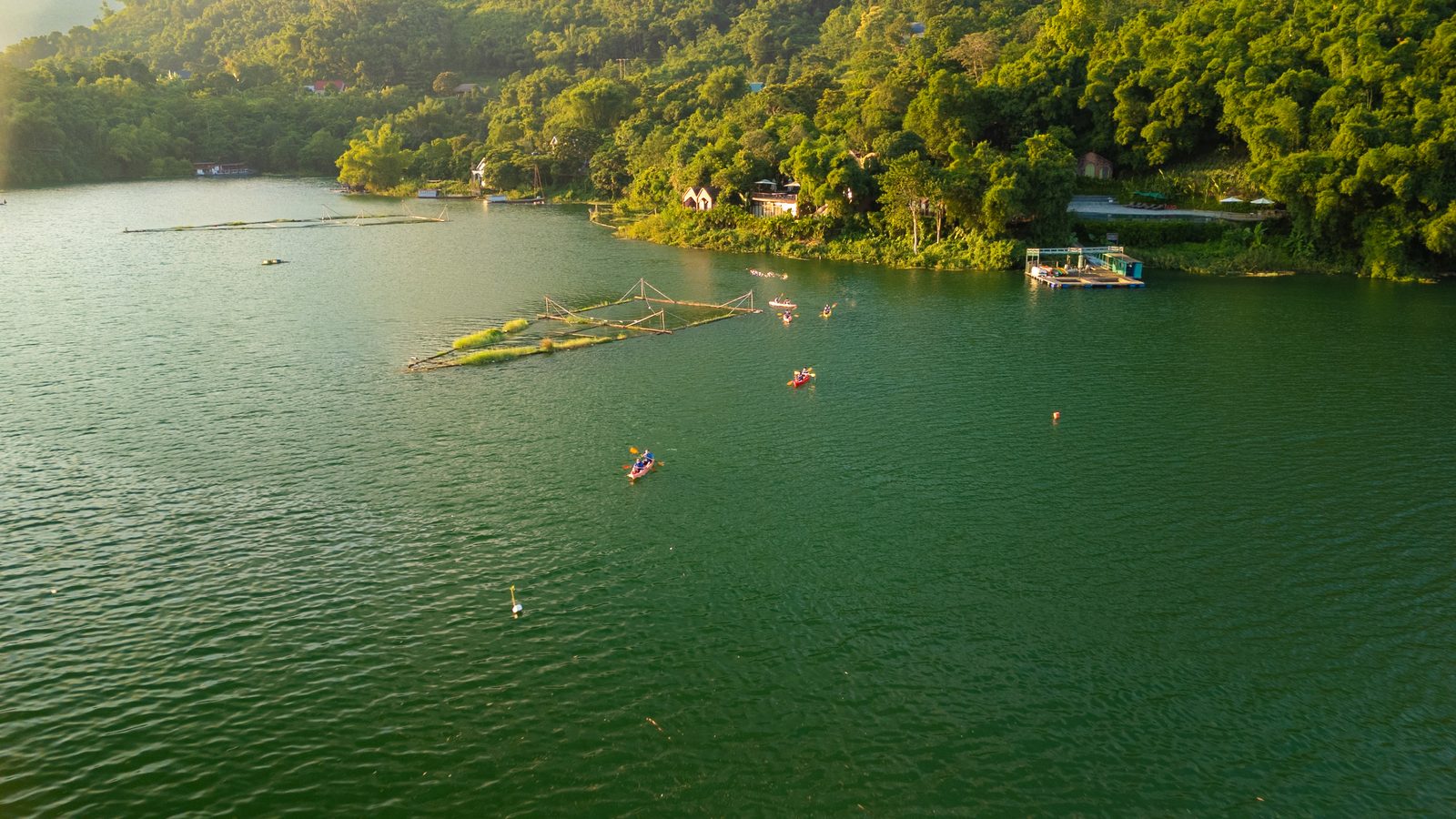 Sông Đà trước Maida Lodge
